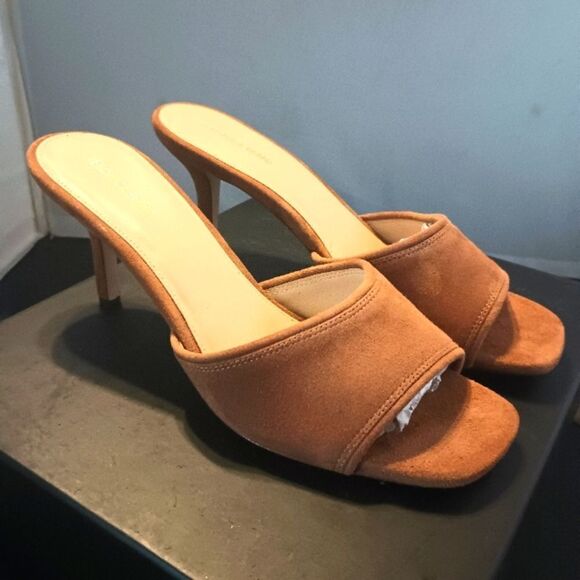 💯🔥VERONICA BEARD SUEDE SLIP-ON SANDALS 2.5" HEELS, HAZELWOOD 10M🔥🔥NEW WIT - Picture 1 of 10